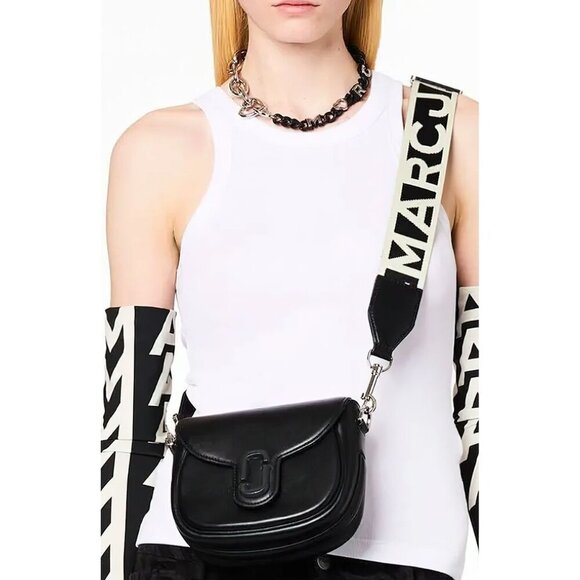 Marc Jacobs Women's The Messenger Saddle Bag Small In Leather Black OS - Picture 13 of 15